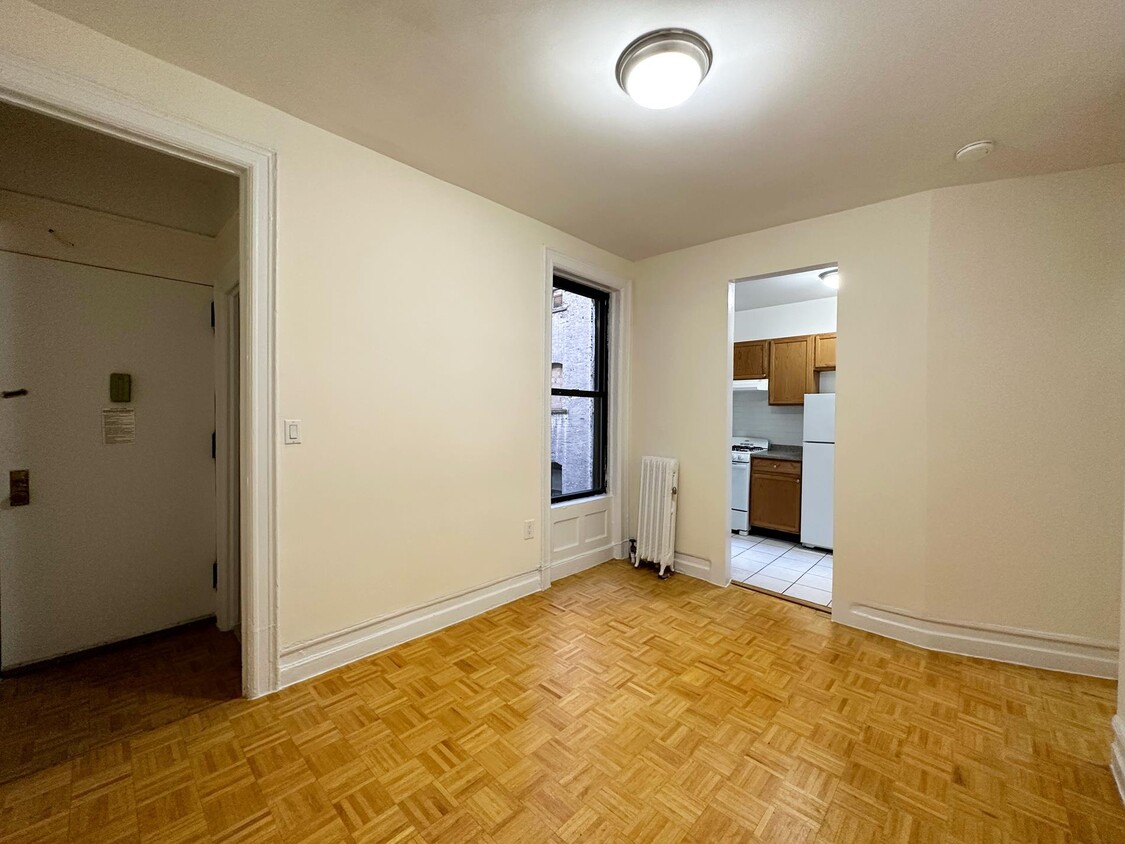 137 E 26th St Unit B-1, New York, NY 10010 - Room For Rent In New York ...