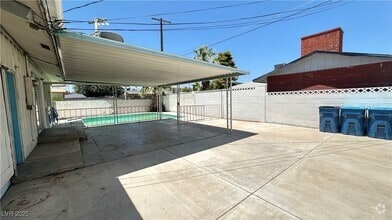 Building Photo - 2828 Merritt Ave