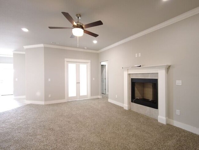 Building Photo - Tontitown- Single-Family Home- 4 Bedroom A...