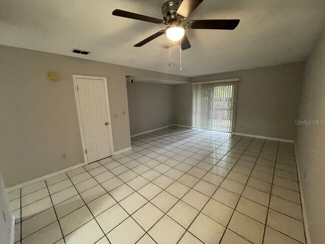 Building Photo - 511 S Summerlin Ave