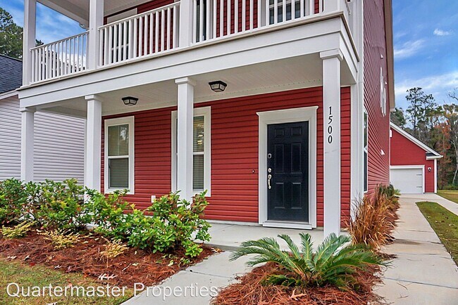 Building Photo - 4 br, 3 bath House - 1500 Roustabout Way
