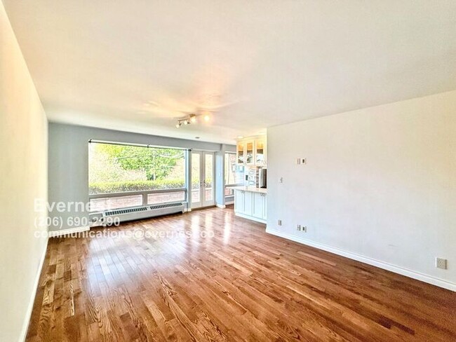 Foto del edificio - Charming One-Bedroom Condo in a Convenient...