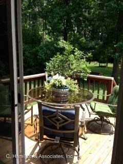 Foto del edificio - 3 br, 2.5 bath Apartment - 117 Chadds Lane