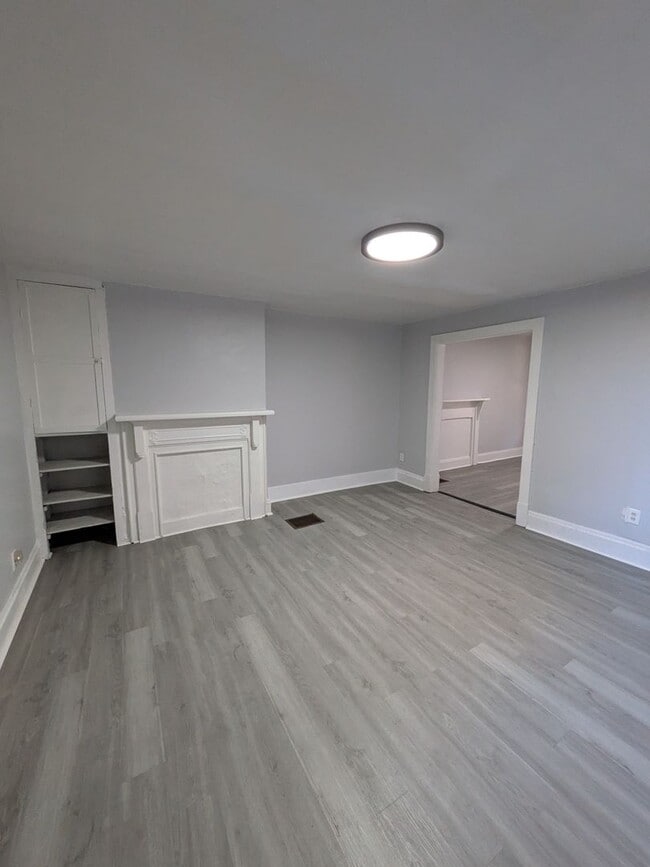 Foto del edificio - 241 E 18th Ave
