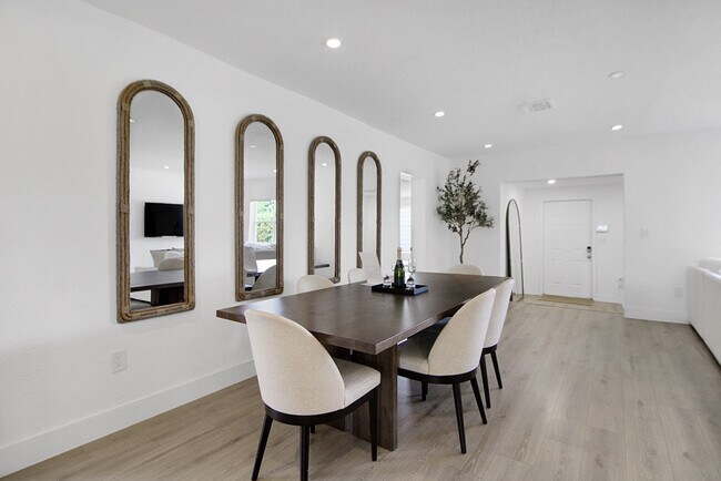 Foto del edificio - 18361 NE 20th Pl