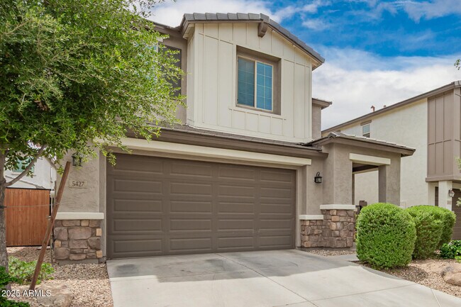 Building Photo - 5427 S Canyon Rim