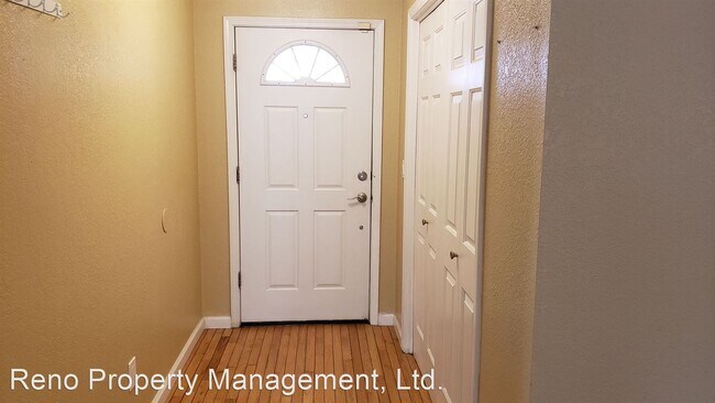 Building Photo - 3 br, 2 bath House - 2140 Keystone Ave