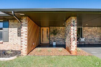 Building Photo - 11113 Leaning Elm Rd