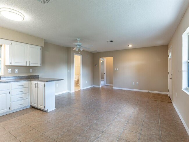 Foto del edificio - 1314 CR 443