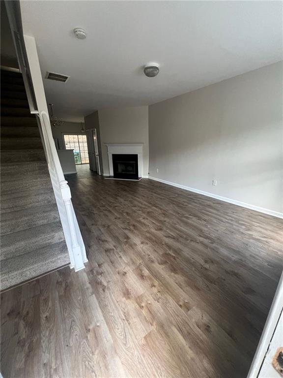 Foto del edificio - 897 Redwood Dr NW