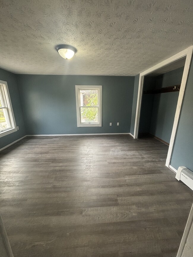 Building Photo - 225 E Bergey St