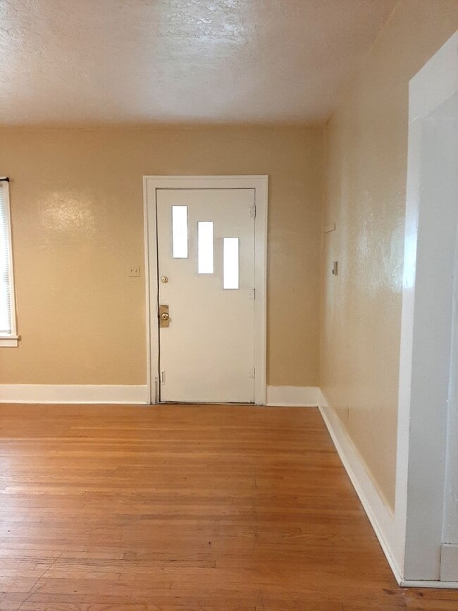 Foto del edificio - (2017 8th Ave)