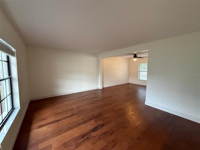 Building Photo - 4416 Summer Oak Dr