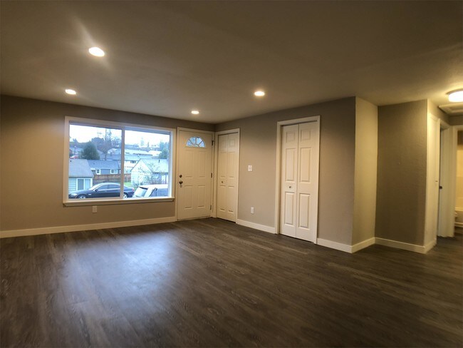 Foto del edificio - 1731 Bloomington Ave