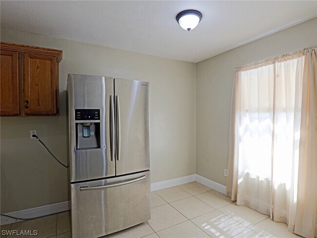 Foto del edificio - 7493 Pebble Beach Rd