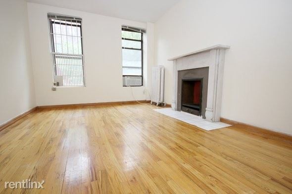 Primary Photo - 1476 Lexington Ave