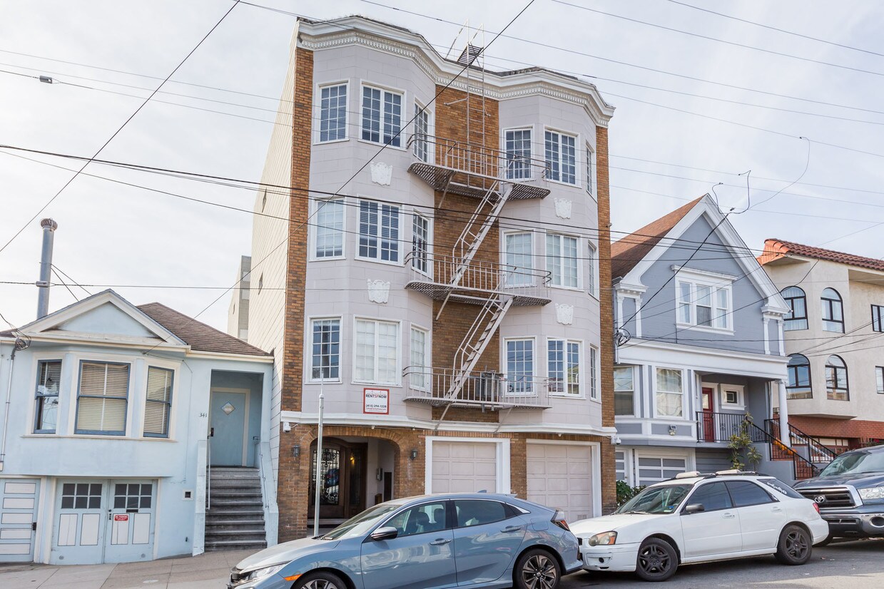 Building Photo - 337 10th Ave