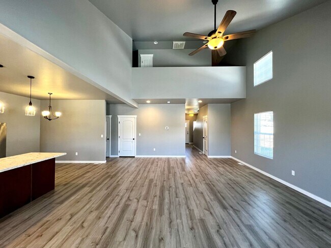 Foto del edificio - 7433 Saddlebrook Lp