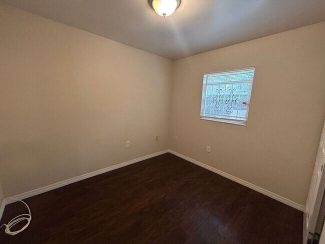 Foto del edificio - 10010 N Lantana Ave