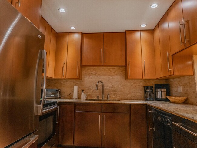 Foto del edificio - 1903 NE Media Ave