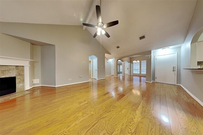 Building Photo - 24826 Baywick Dr
