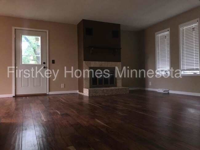 Building Photo - 10965 Mississippi Dr N
