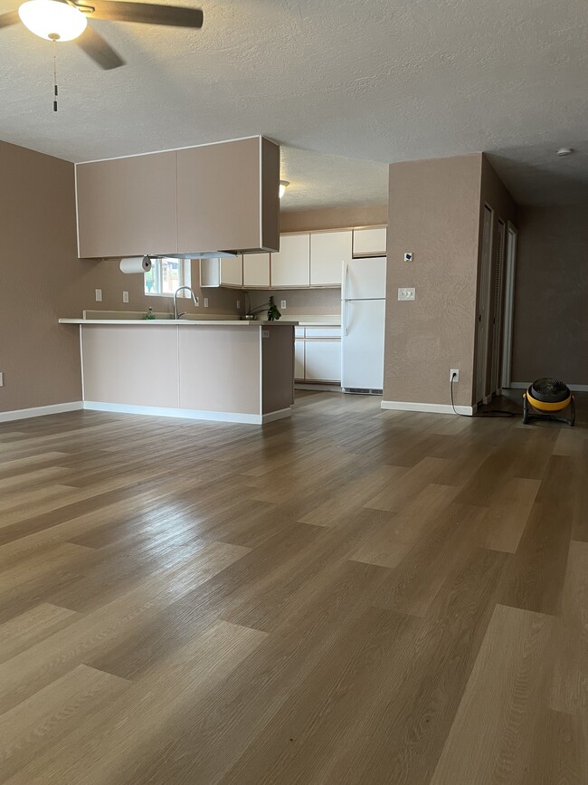 Foto del edificio - 722 Cedar St