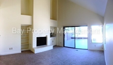 Foto del edificio - 14135 Mountain Quail Rd