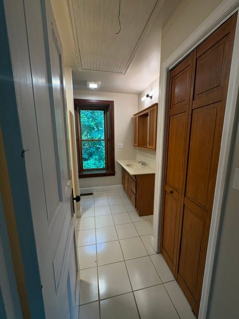 Foto del edificio - 5021 Greenridge Ln