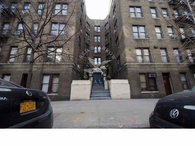 Foto del edificio - 610 W 204th St