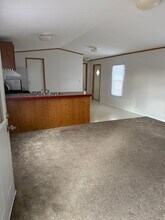 Building Photo - 2290 Doane Ln