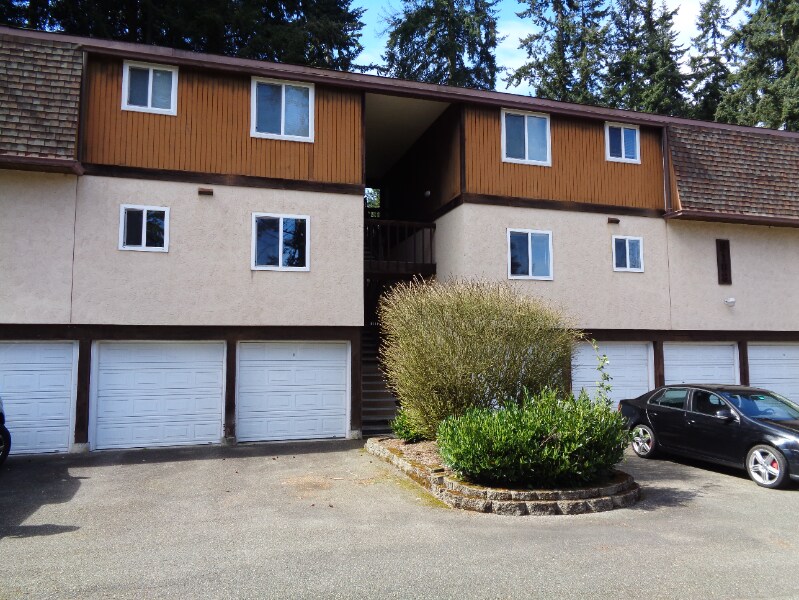 9108 236th St SW Unit B, Edmonds, WA 98026 Room for Rent in Edmonds