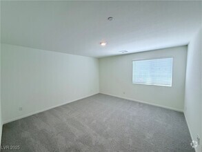 Building Photo - 9992 S Ullom Dr