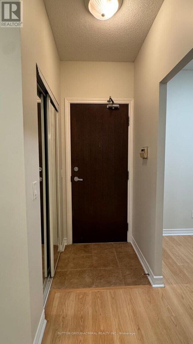 Photo du bâtiment - 15 N Park Rd