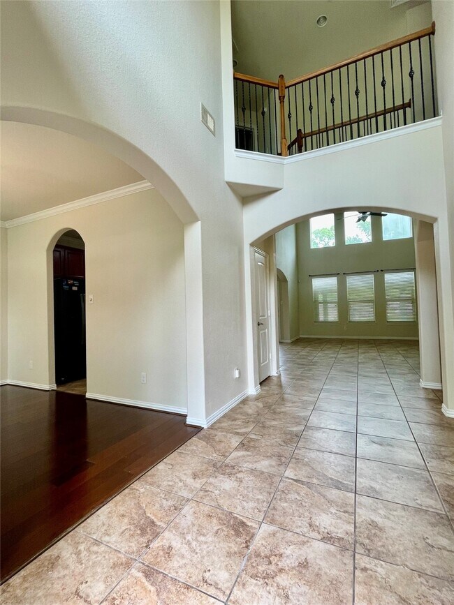 Foto del edificio - 20801 Sheridan Heights Ln