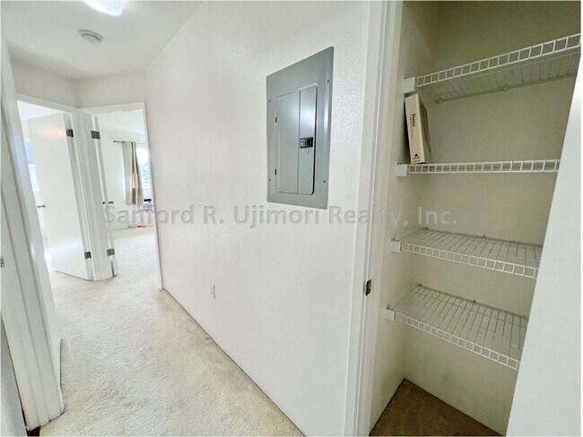 Foto del edificio - kool173