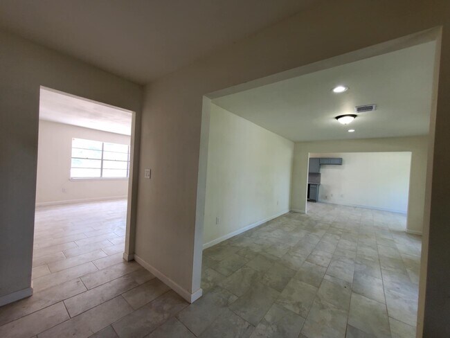 Foto del edificio - 22019 Kenchester Dr