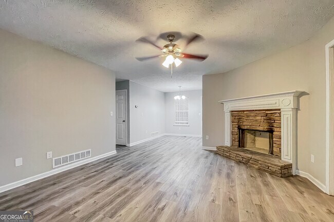 Building Photo - 90 Cottonwood Loop