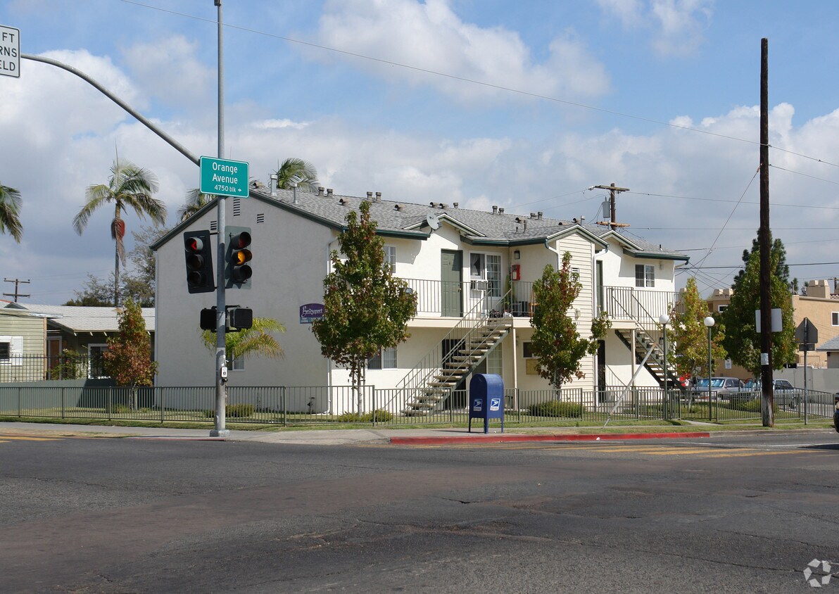 Primary Photo - 4201 Euclid Ave