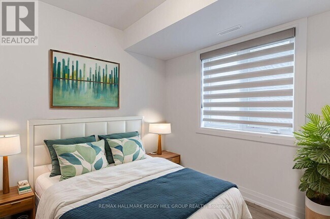 Photo du bâtiment - 23 Hay Ln.