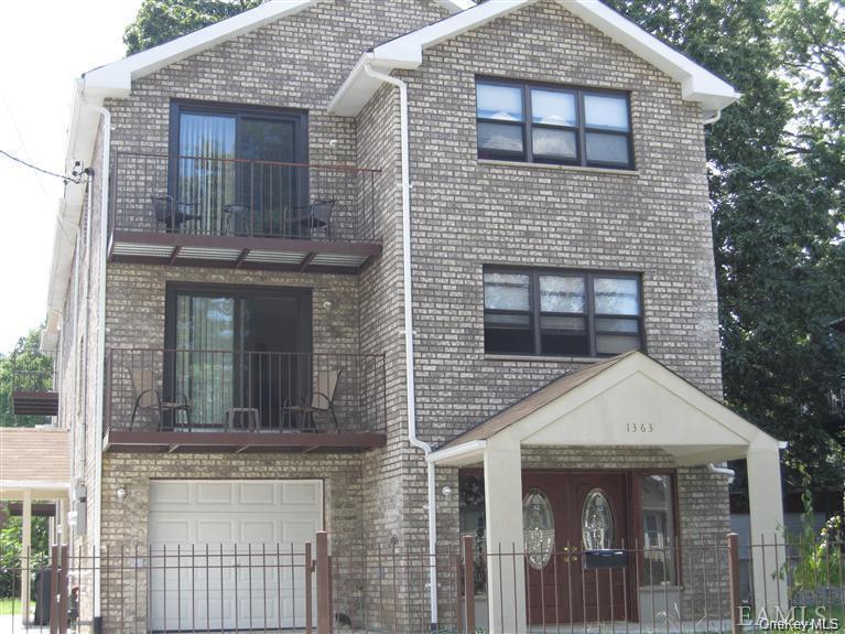 Primary Photo - 1363 Gillespie Ave