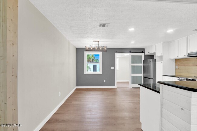Foto del edificio - 1408 Wilmont Ave.