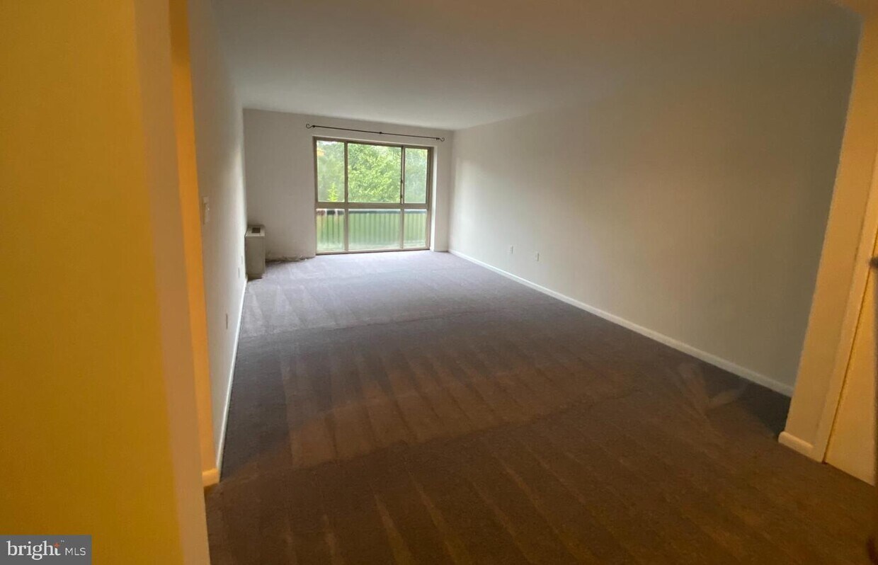 Primary Photo - 2711 Ordway St NW
