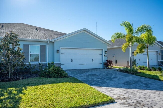 Building Photo - 1844 West Palms Drive
