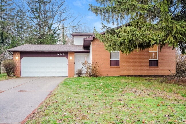 Building Photo - 999 Matterhorn Dr