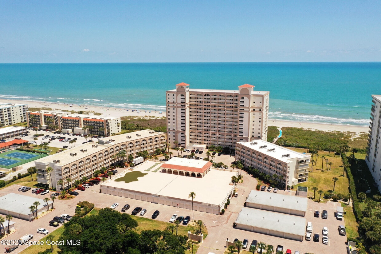 Foto principal - 850 N Atlantic Ave