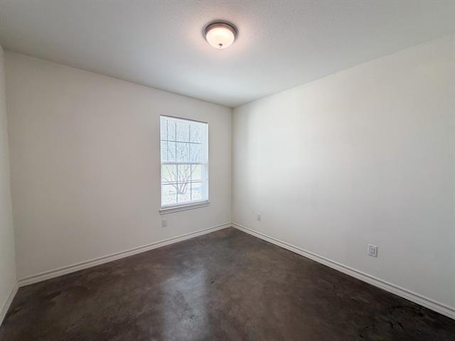 Foto del edificio - 1050 E Burnett St