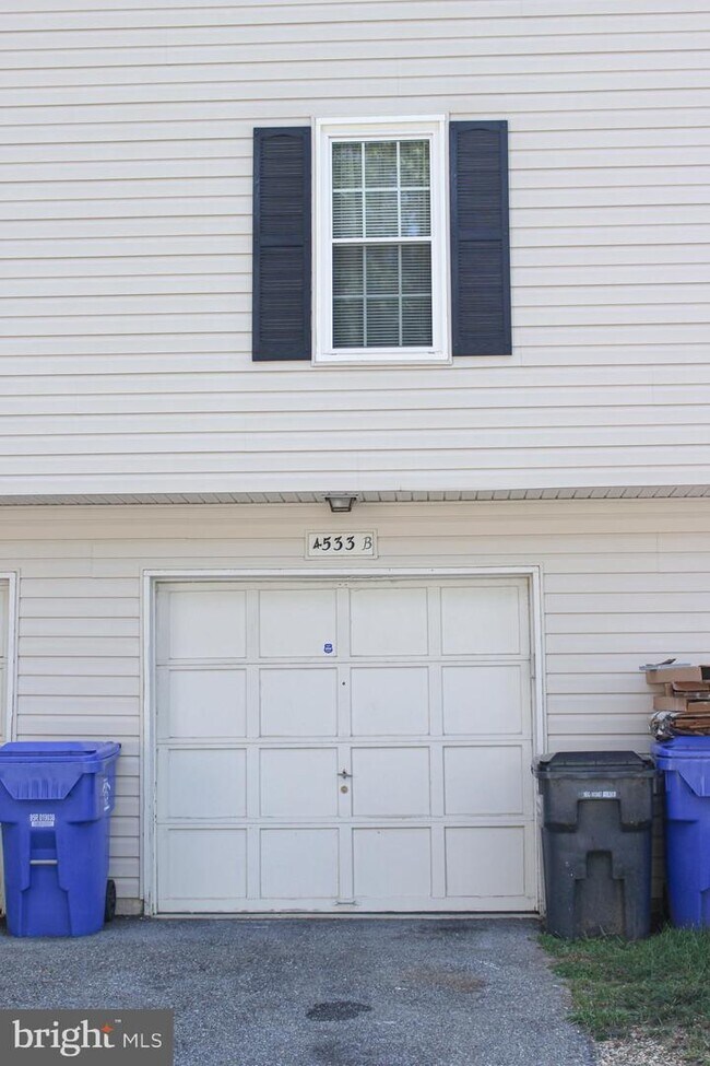 4533B REEVES Pl Unit 47KR, WALDORF, MD 20602 Condo for Rent in