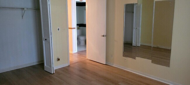 Foto del edificio - 151 SW 135th Terrace