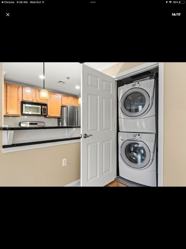 Photo - 17 Central St Apartment